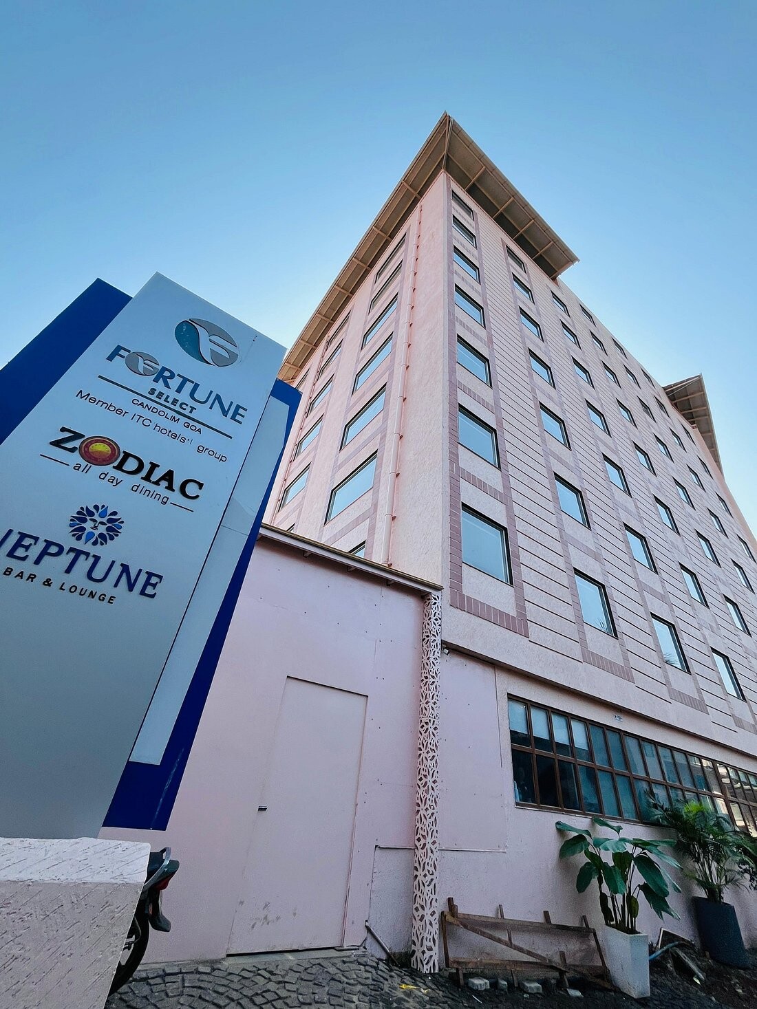 Fortune Select Candolim