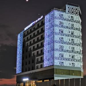 Parkside Plaza Hotel