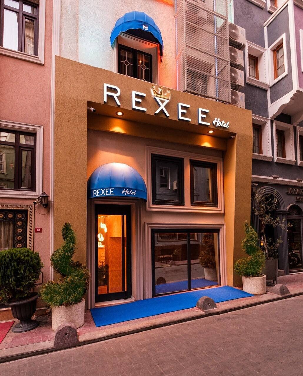 Rexee Hotel