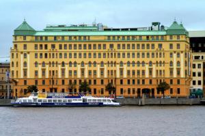 marriot vasilievsky river palace moscow