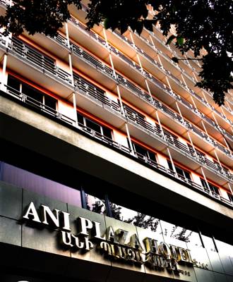 Ani Plaza Hotel