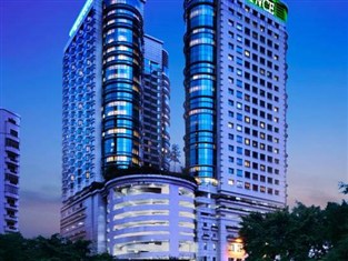 Pullman Kuala Lumpur City Centre Hotel & Residences